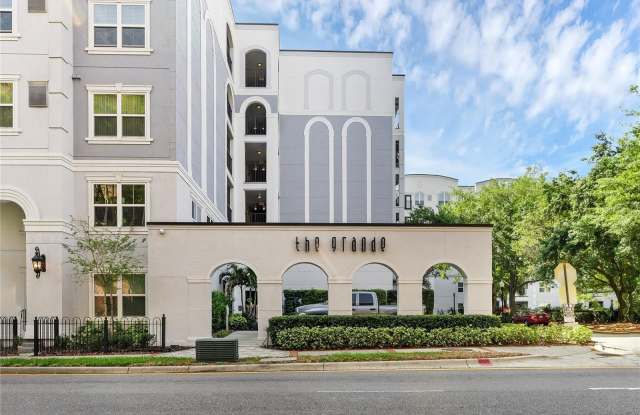 Photo of 206 E SOUTH STREET