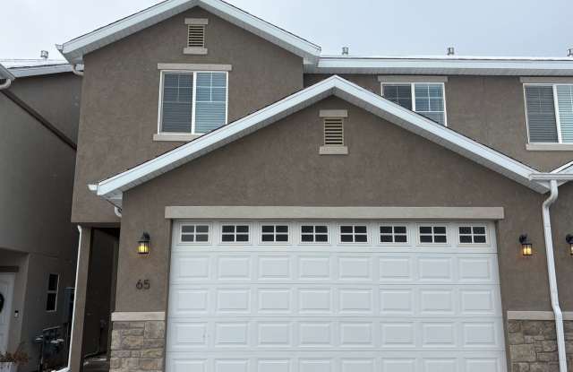 Pet Friendly- Fiddlers Cove 65