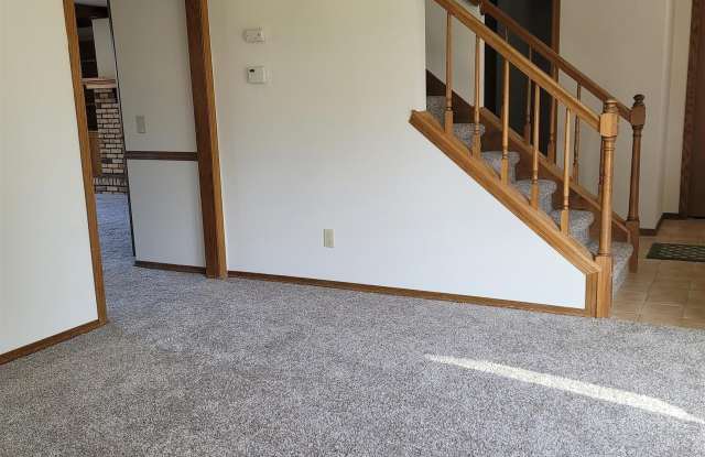 1003 Middleton Street