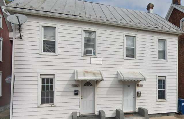 716 West Franklin Street - 1FW