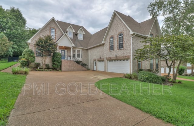 1043 Island Brook Dr - 1043 Island Brook Drive, Sumner County, TN 37075