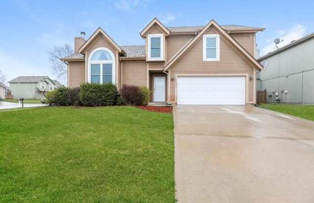 16033 South Ocheltree Street - 16033 South Ocheltree Street, Olathe, KS 66062