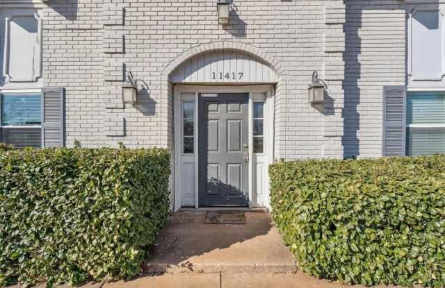 11417 North May Avenue - 1Unit D