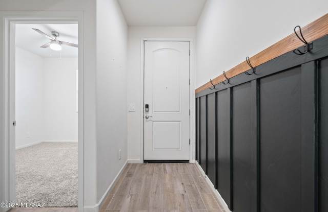 12486 N Reeves Place