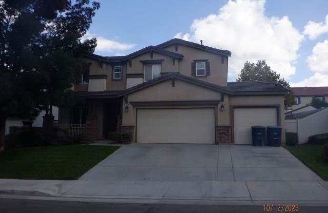 Located in the Heart of Tehachapi!