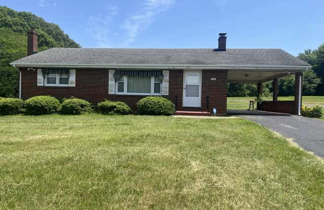 Photo of 141 Daniels Place