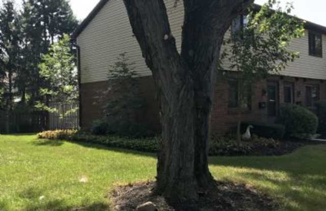 190 Nottingham - 190 Nottingham Court, Westerville, OH 43081