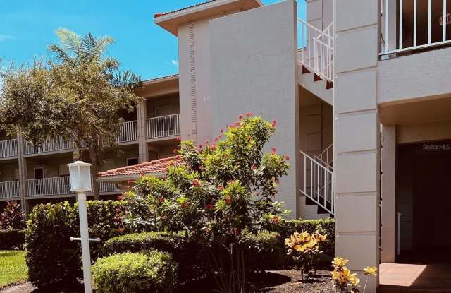 Photo of 9330 CLUBSIDE CIRCLE