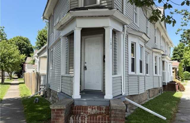 161 S Union Street