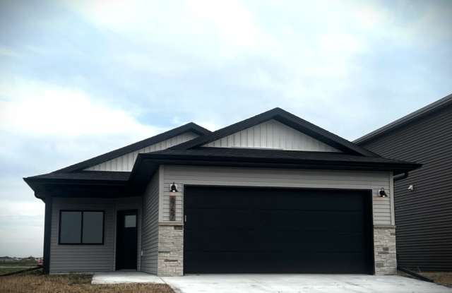 Photo of 6757 67th Ave S