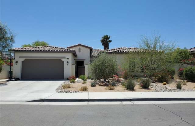 74185 Anastacia Lane