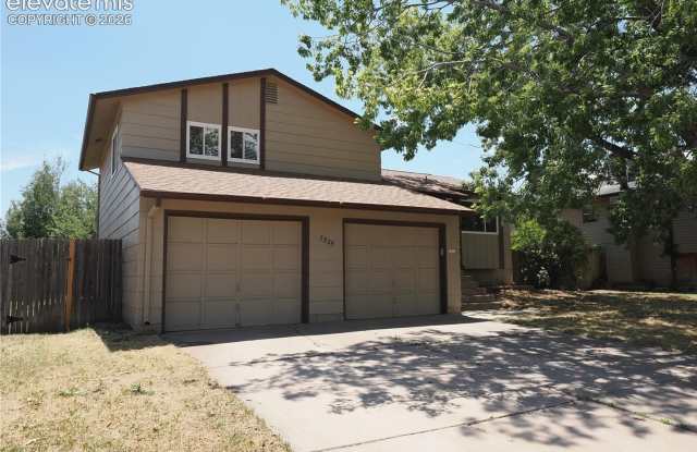 3 Bedroom Available Now!