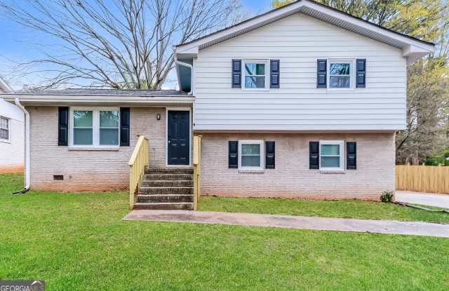 Photo of 6702 Londonderry Drive