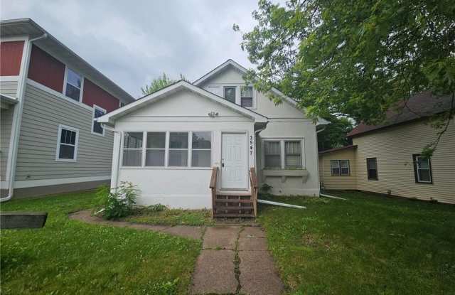 Photo of 3547 Girard Avenue N