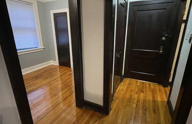 4029 West School Street