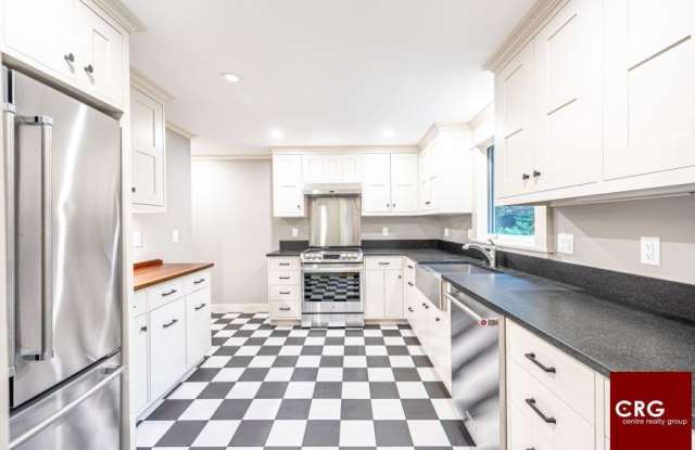 85 Woodland Rd.