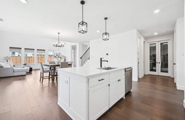 4190 Holland Court