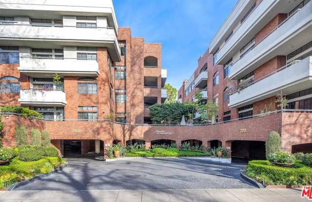 200 N Swall Dr unit: 551