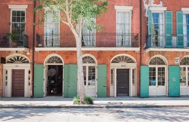 612 JULIA Street