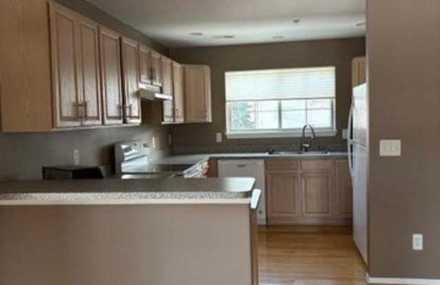 29294 Glen Oaks Boulevard W