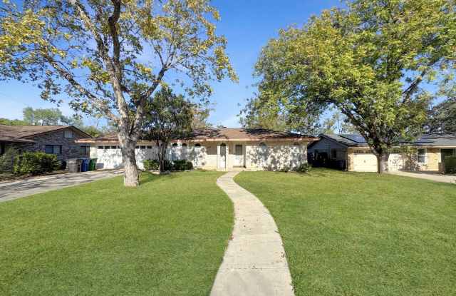 Photo of 10806 Mount Tipton