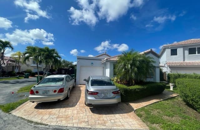 11321 SW 160th Ave - 11321 Southwest 160th Avenue, The Hammocks, FL 33196