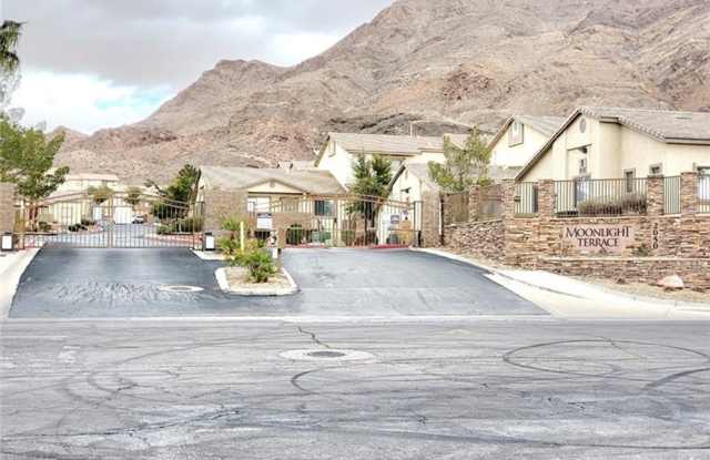Beautiful 3 Bed Townhose