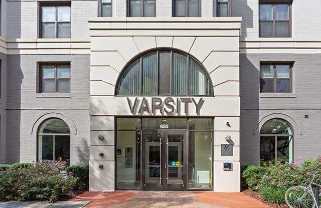 Student Housing - Varsity on K