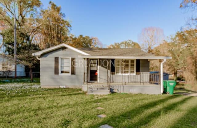 409 East Nott Street - 409 East Knott Street, Gaffney, SC 29340