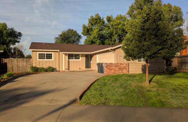 Photo of Endearing property in Sacramento! 2840 Sarina Ct Sacramento, CA 95826