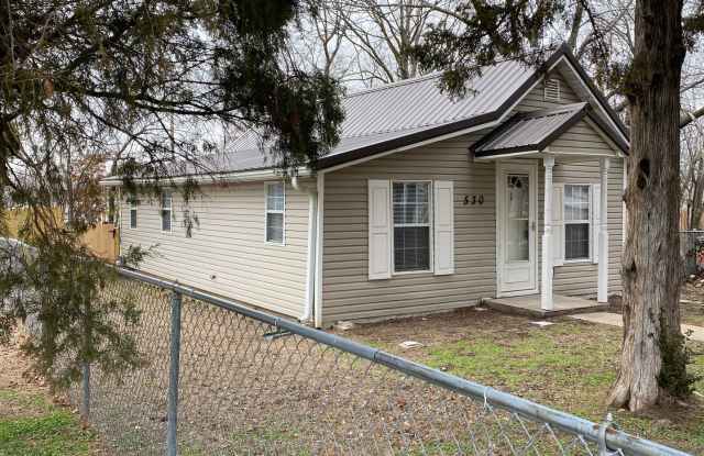 NEWLY RENOVATED 2 BED 1 BATH HOME