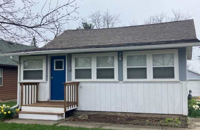 Updated 2 Bedroom Single Family Home in Salem - 24227 76th Street, Paddock Lake, WI 53168