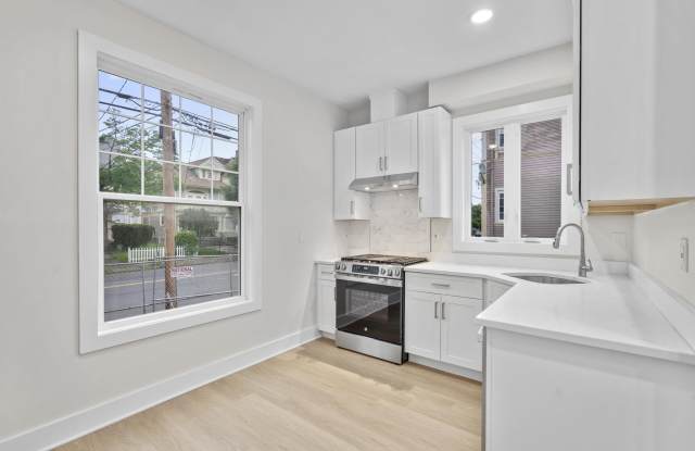 Photo of 1546 Chapel Street