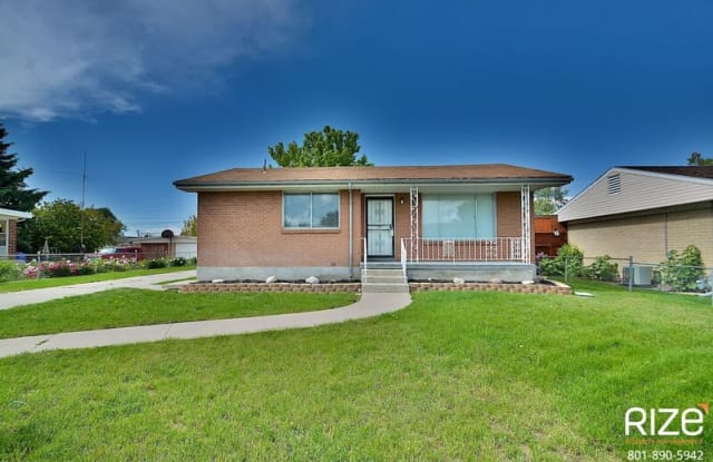 1610 W Leland Dr - 1610 Leland Drive, West Jordan, UT 84084