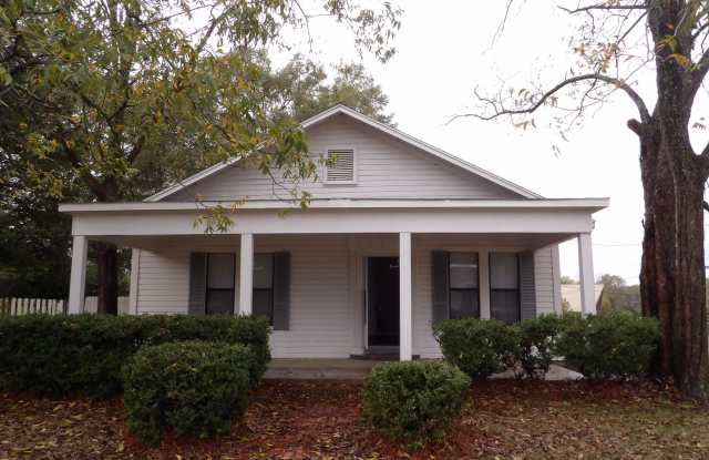 North Rawls, Street, Enterprise, AL