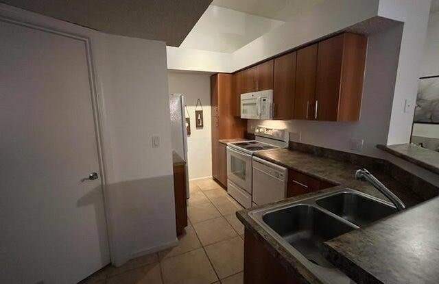 1165 Crystal Way