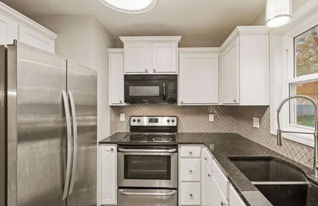 Charming Prairie Village Ranch for Rent - With an ongoing Winter Special!