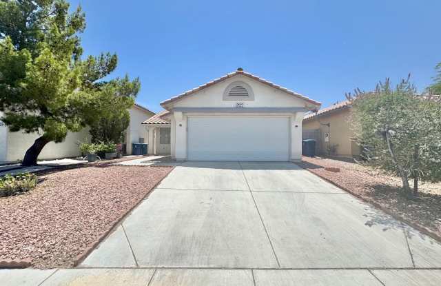 BEAUTIFUL 1-STORY SINGLE-FAMILY HOME LOCATED IN SPRING VALLEY.