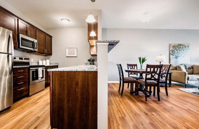 Gateway Green Apartments