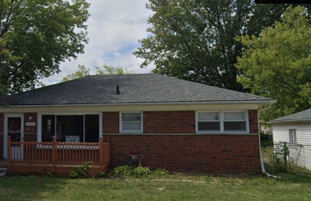 23755 Cushing Ave - 23755 Cushing Avenue, Eastpointe, MI 48021