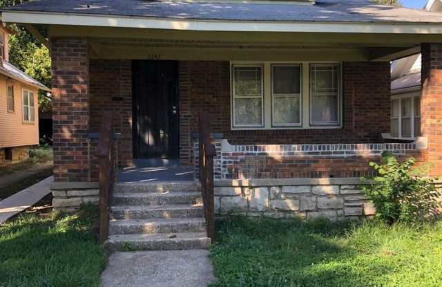 2242 E 69th St - 2242 East 69th Street, Kansas City, MO 64132