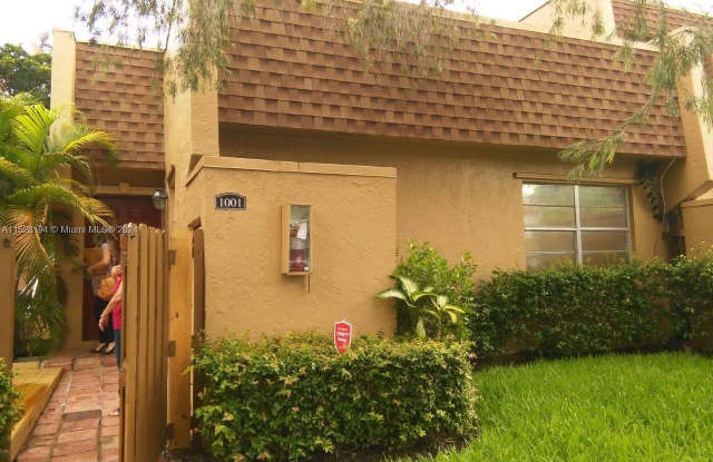 3641 NW 95th Ter - 3641 Northwest 95th Terrace, Sunrise, FL 33351