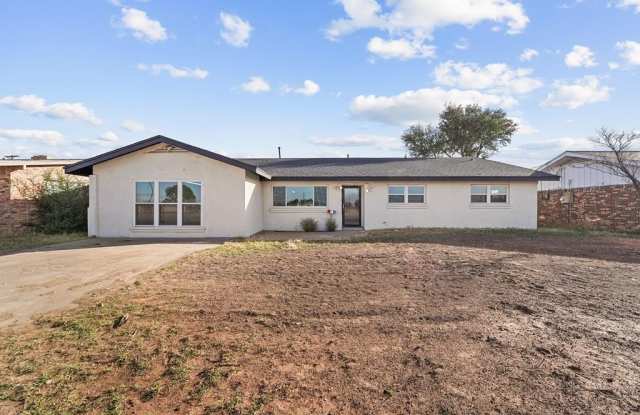 Photo of 2810 Bonham Ave