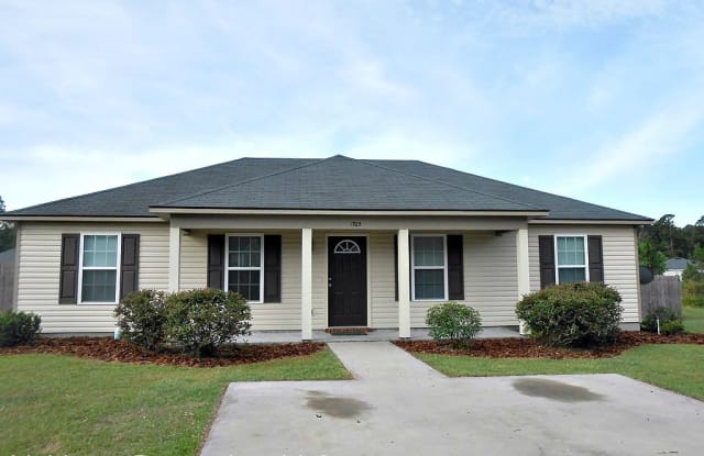 1705 Almond Tree Place - 1705 Almond Tree Place, Valdosta, GA 31602