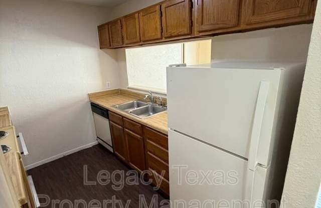 1713 Short ST - 1713 Short ST Unit A