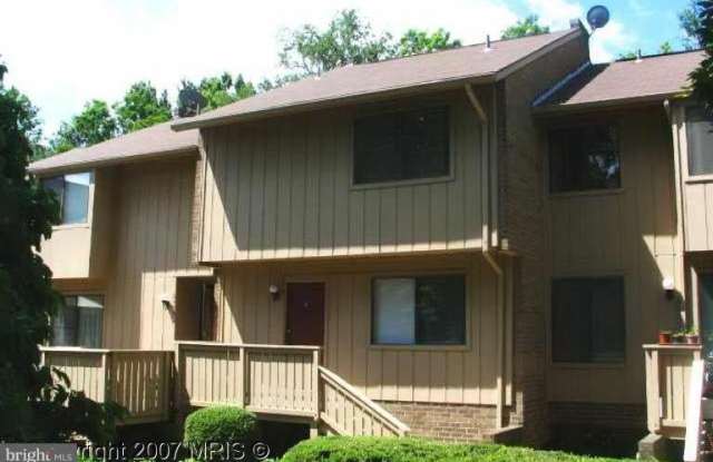 2461 GLENGYLE DRIVE