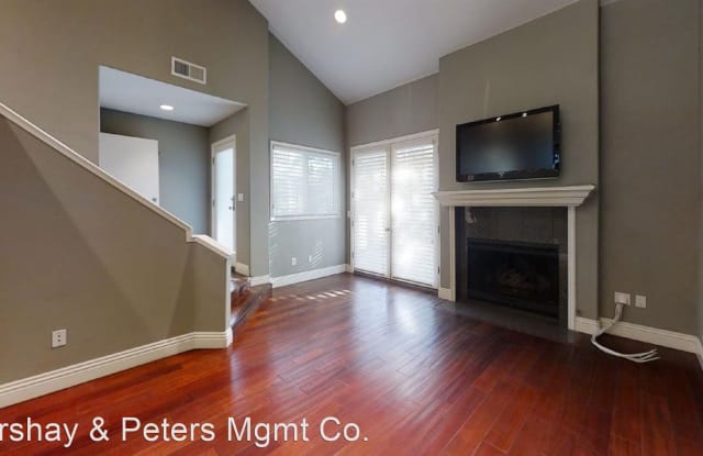 15 Laguna Ct., - 15 Laguna Court, Manhattan Beach, CA 90266