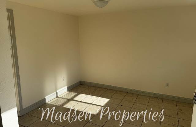 1927 Idora Street - 1