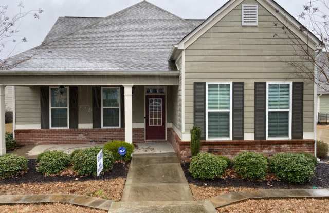 Fayetteville- 175 Colonial Ct 5 Bed/3 Bath photos photos