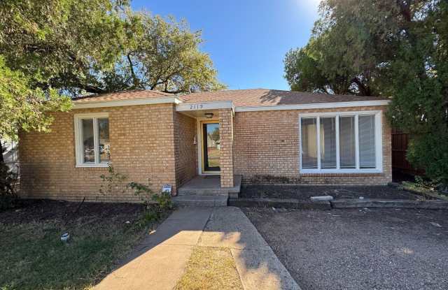 Photo of 2119 32nd Street